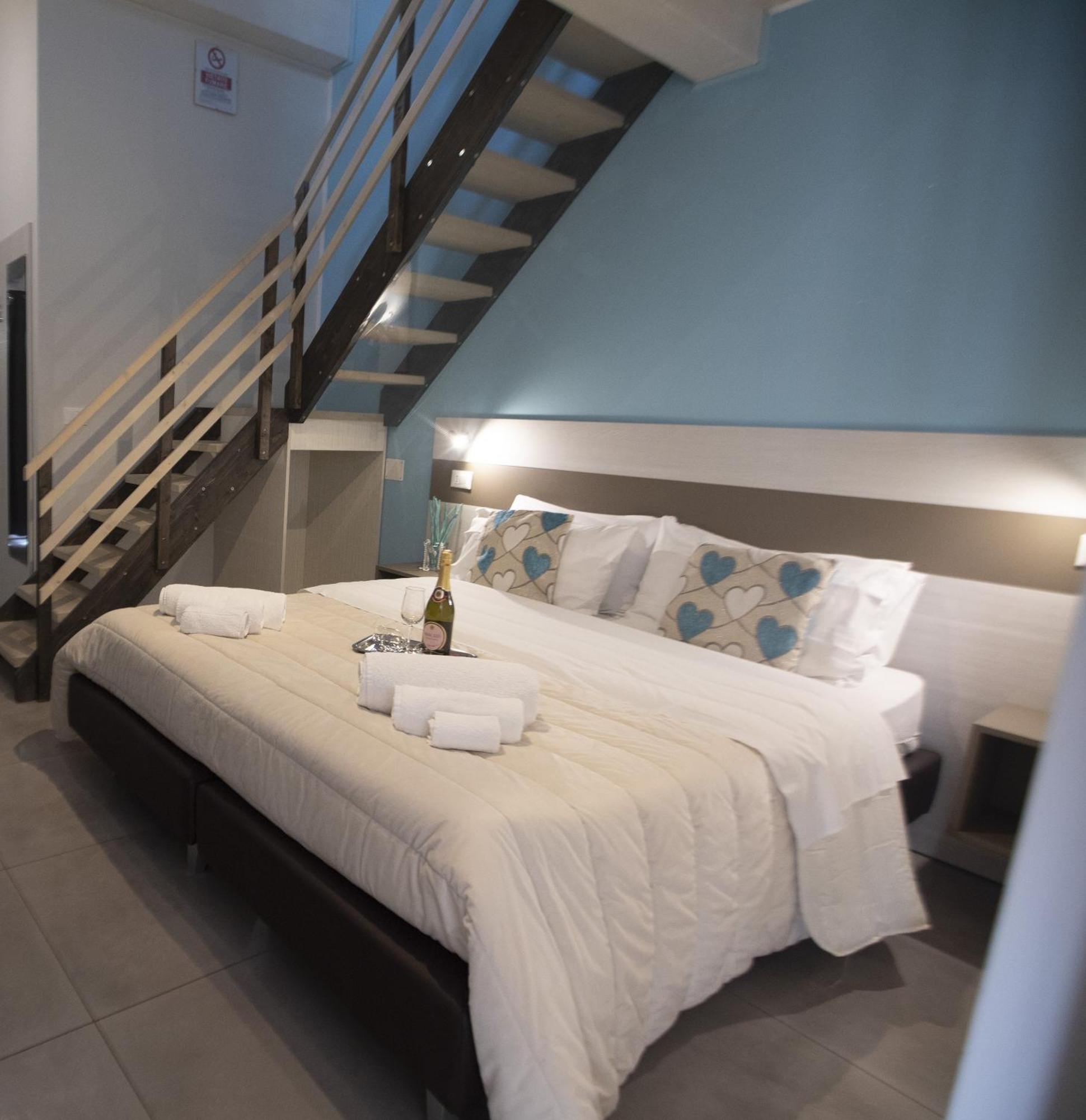 La Perla Amantea Hotel Bagian luar foto
