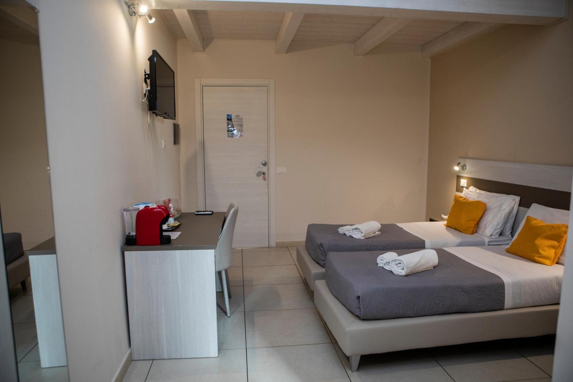 La Perla Amantea Hotel Bagian luar foto