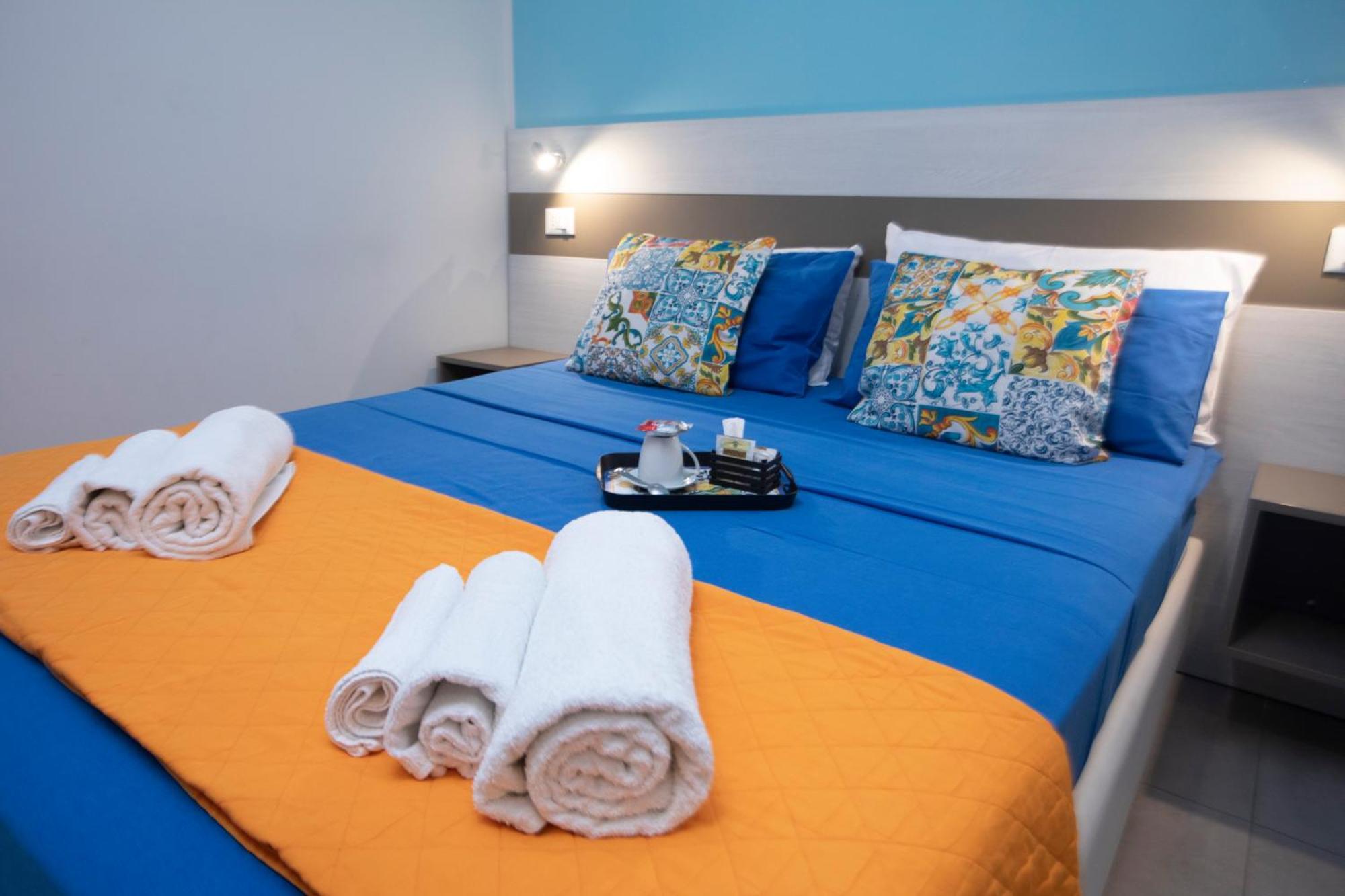 La Perla Amantea Hotel Bagian luar foto
