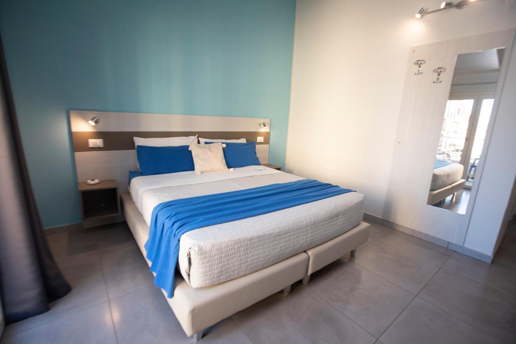 La Perla Amantea Hotel Bagian luar foto